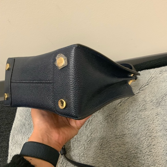 Michael Kors Crossbody - Picture 9 of 11